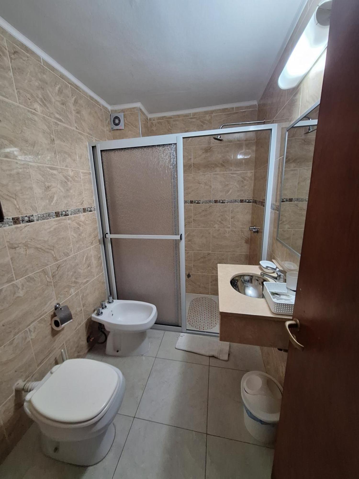 ויז'ה קרלוס פאס Hotel Hurlingham מראה חיצוני תמונה