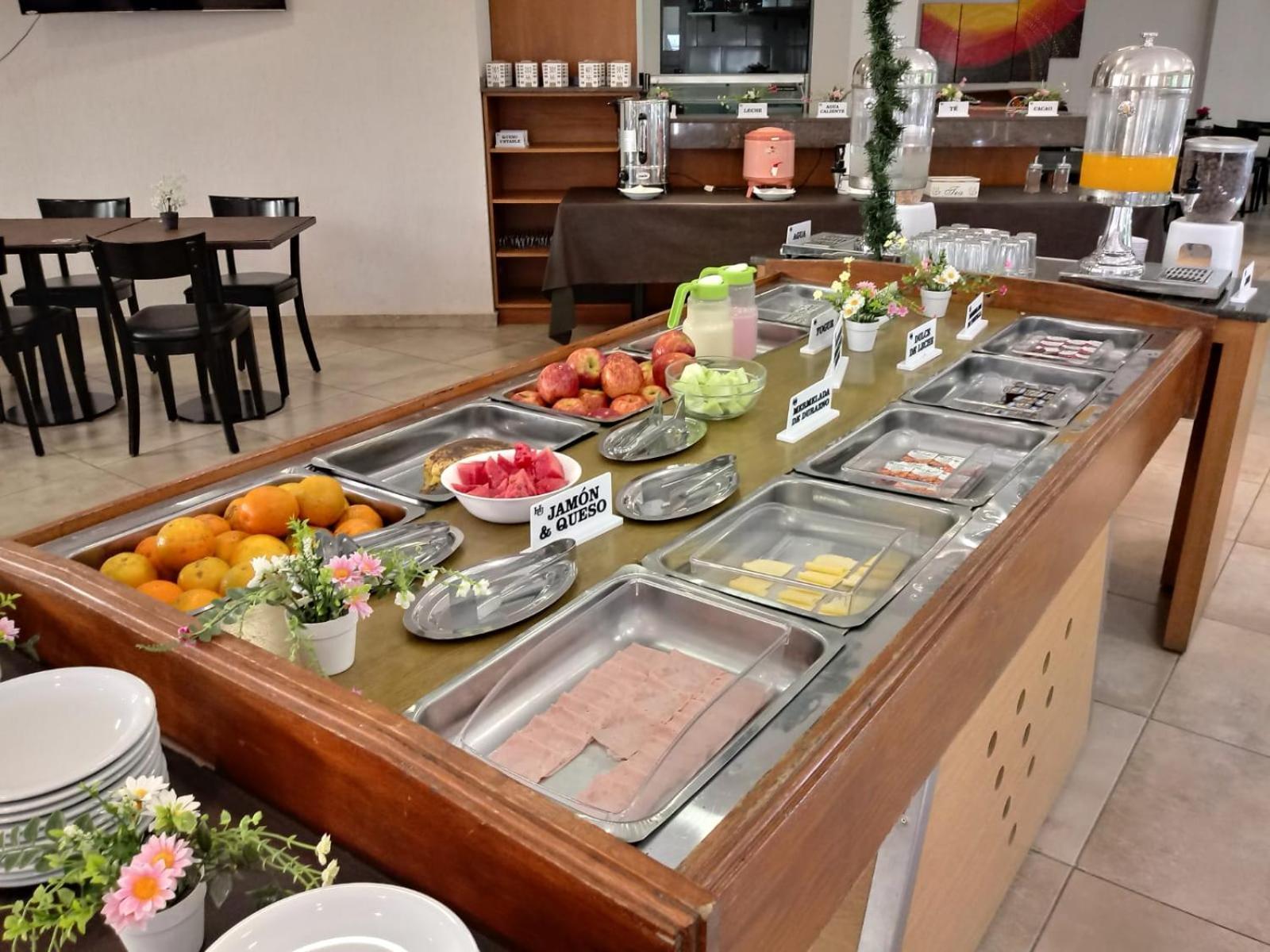 ויז'ה קרלוס פאס Hotel Hurlingham מראה חיצוני תמונה
