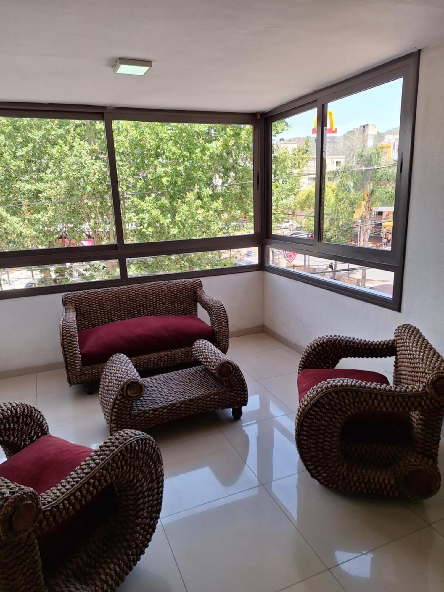 ויז'ה קרלוס פאס Hotel Hurlingham מראה חיצוני תמונה
